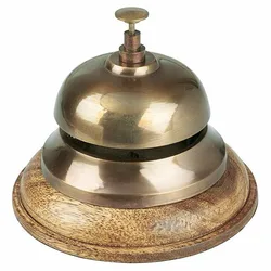 פעמון נחושת על בסיס עץ בקוטר 12.5סמ